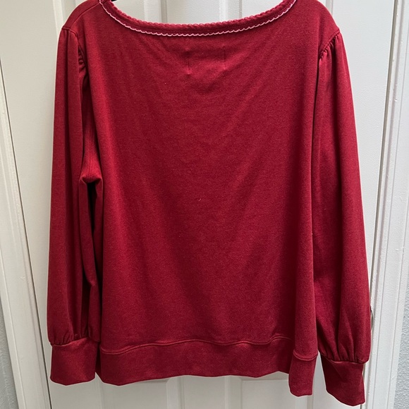 Evy's Tree Haven in Red Dahlia 1X - Picture 2 of 2